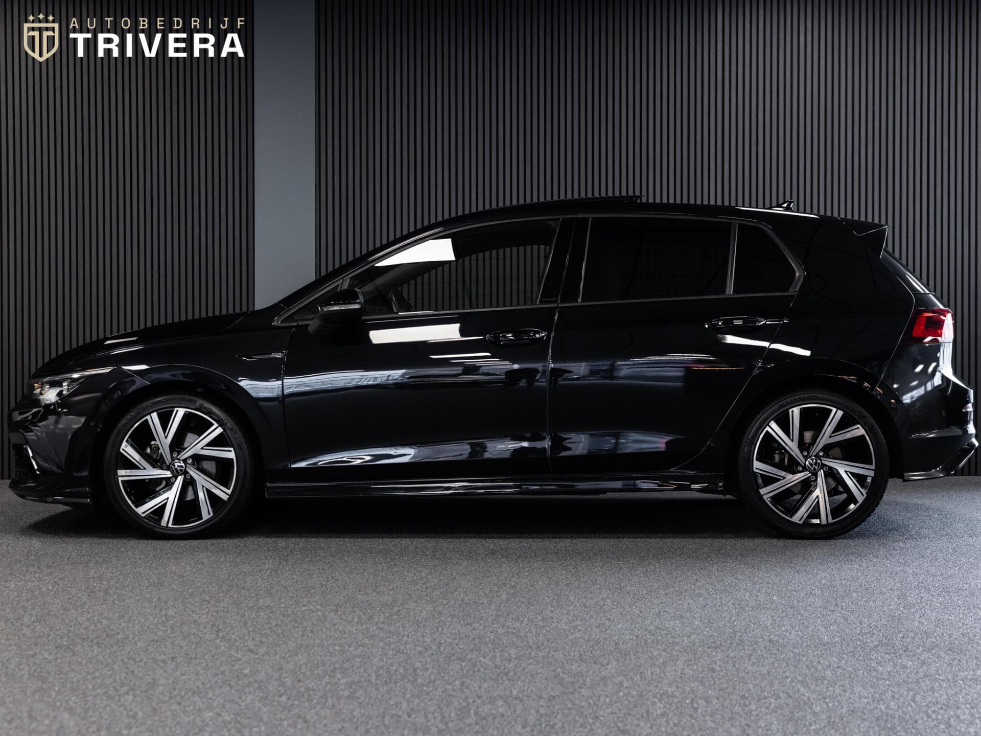 VOLKSWAGEN Golf - Foto 2